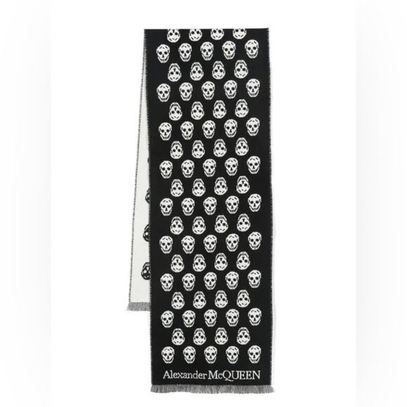 Alexander McQueen SKULL MOTIF SCARF - Picture 1 of 6